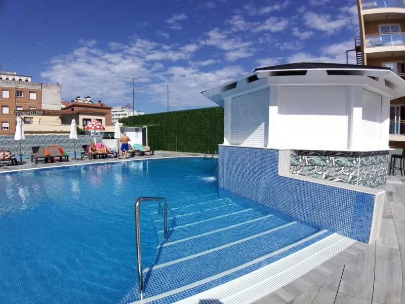 Piscinas del Hotel Maria del Mar (Girona)